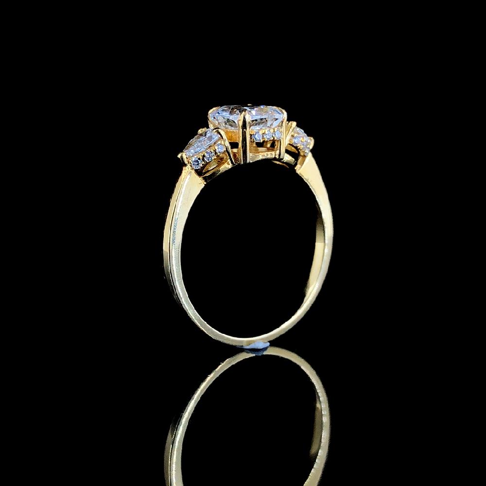 1.01 Ct. Cushion & Pear Cut CVD Diamond Ring