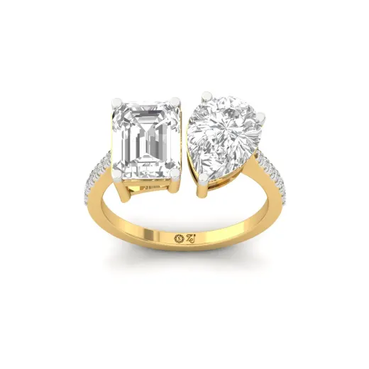 Emerald & Pear Cut Diamond Toi et Moi Ring