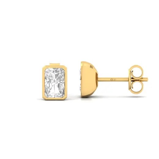 Radiant Cut Diamond Stud Earrings (1 Pair)